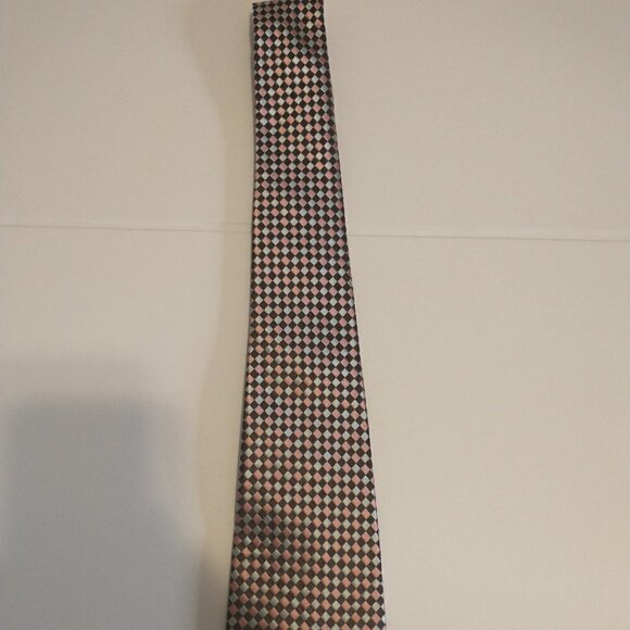 Paul Smith 100% Silk Tie Pink Silver Black Checkered Pattern Necktie - Picture 2 of 5